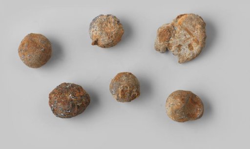 Bullets from the wreck of the East Indiaman Hollandia