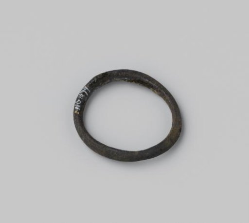 Ring-shaped fragment from the wreck of the East Indiaman Hollandia
