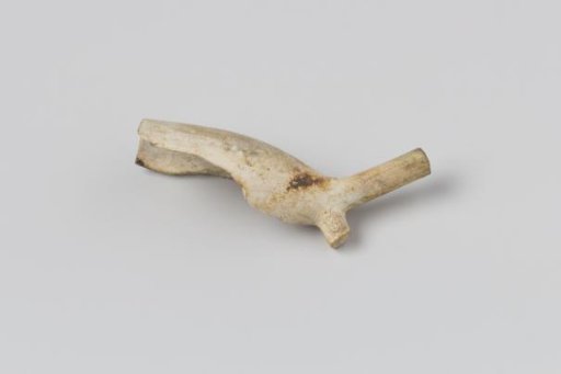 Fragment of a pipe bowl from the wreck of the East Indiaman Hollandia