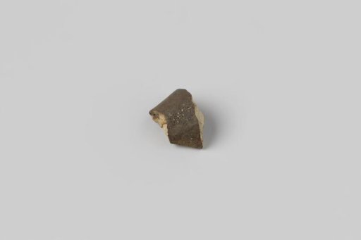 Fragment of a pipe bowl from the wreck of the East Indiaman Hollandia