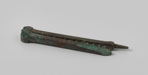 Mould for musket balls from the wreck of the East Indiaman Hollandia