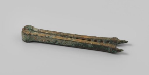 Mould for musket balls from the wreck of the East Indiaman Hollandia