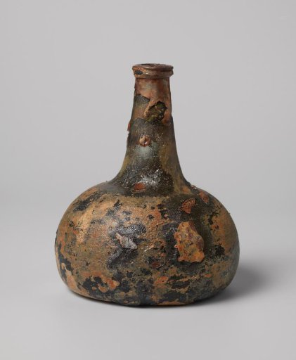 Wine bottle from the wreck of the East Indiaman Hollandia
