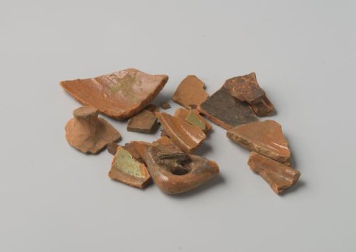 Shards of earthenware from the wreck of the East Indiaman Hollandia