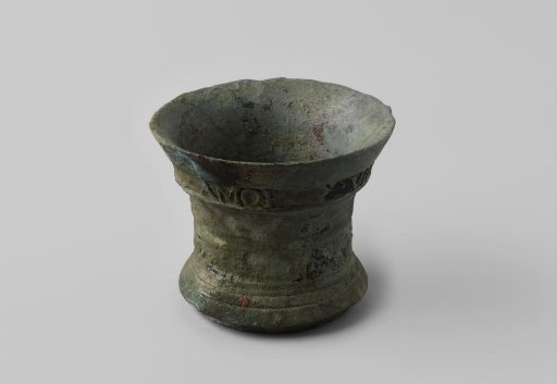 Bronze mortar with inscription amor vincit omnia 1693 from the wreck of the Dutch East Indiaman Hollandia