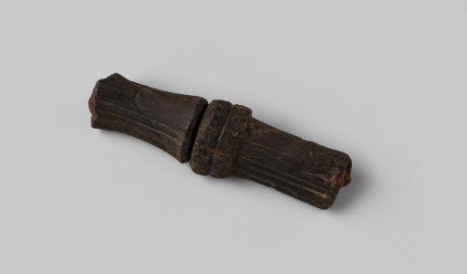 Corvijnail from the wreck of the East Indiaman Hollandia