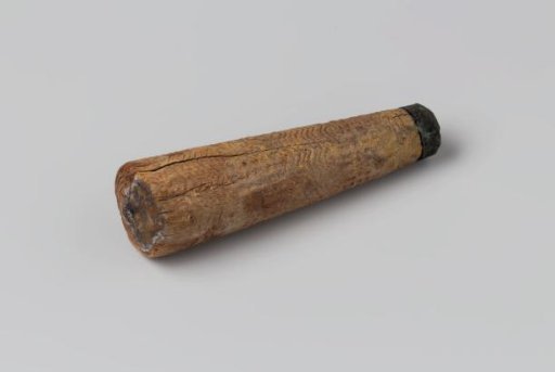 Knife handle from the wreck of the East Indiaman Hollandia