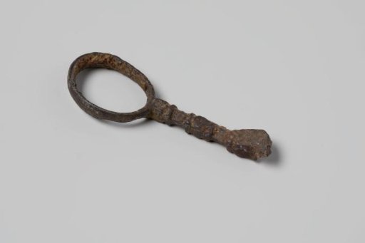 Pin from the wreck of the East Indiaman Hollandia
