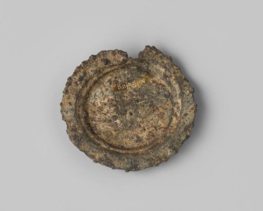 Lid of a cannon from the wreck of the East Indiaman Hollandia