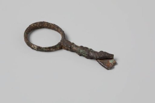 Pin from the wreck of the East Indiaman Hollandia
