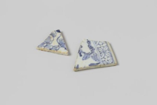 Shard of a plate from the wreck of the East Indiaman Hollandia