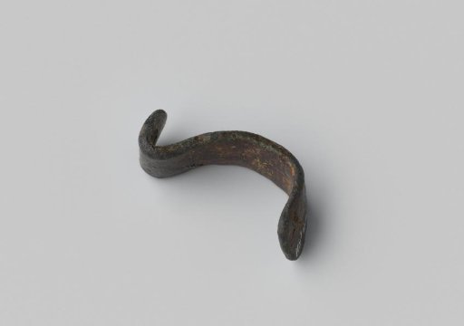 Clamp from the wreck of the East Indiaman Hollandia