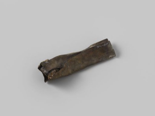 Cartridge case with bullet from the wreck of the East Indiaman Hollandia