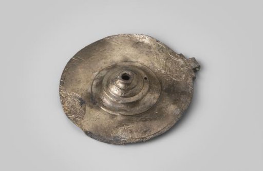 Lid of a ewer from the wreck of the East Indiaman Hollandia