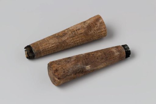 Knife Handles from the Wreck of the East Indiaman Hollandia
