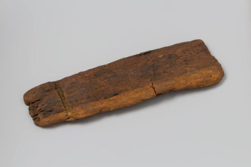 Fragment of paneling from a chest from the wreck of the East Indiaman Hollandia