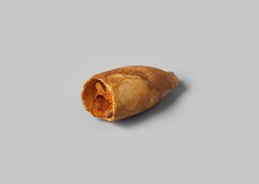 Fragment of a pipe bowl from the wreck of the East Indiaman Hollandia