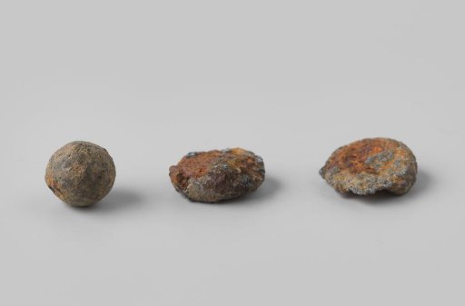 Bullets from the wreck of the East Indiaman Hollandia