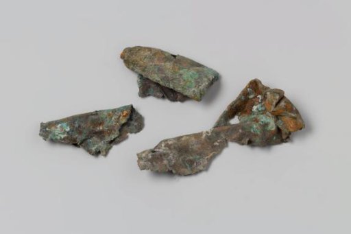 Fragments of copper from the wreck of the East Indiaman Hollandia