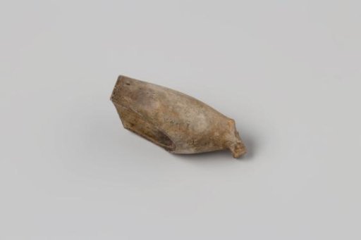 Fragment of a pipe bowl from the wreck of the East Indiaman Hollandia
