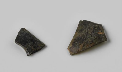Sherds of wine bottles from the wreck of the East Indiaman Hollandia