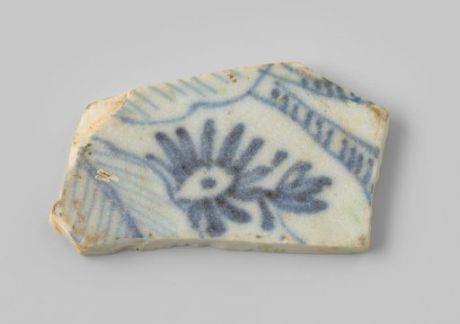 Shard of a plate from the wreck of the East Indiaman Hollandia