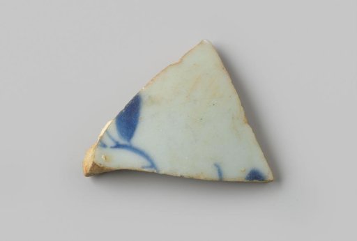Porcelain Shard from the Wreck of the East Indiaman Hollandia