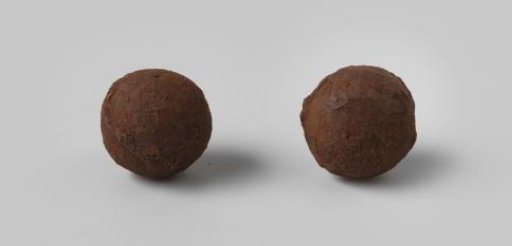 Bullets from the wreck of the East Indiaman Hollandia