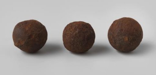 Bullets from the wreck of the East Indiaman Hollandia
