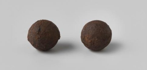 Balls from the wreck of the Dutch East Indiaman Hollandia
