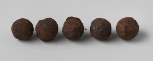 Balls from the wreck of the Dutch East Indiaman Hollandia