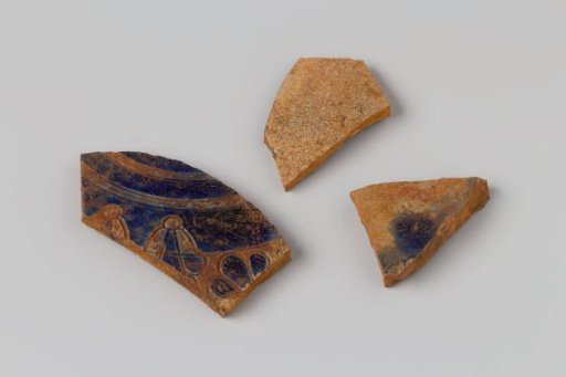Shards of Pots from the Wreck of the East Indiaman Hollandia
