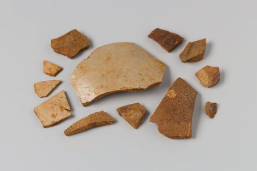 Shards of jugs from the wreck of the East Indiaman Hollandia
