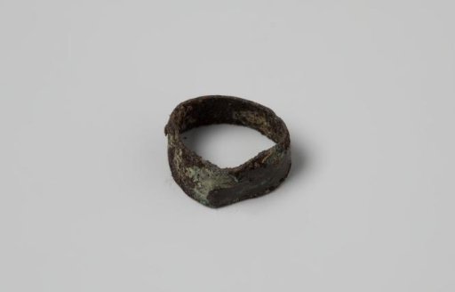 Knife handle ferrule from the wreck of the East Indiaman Hollandia