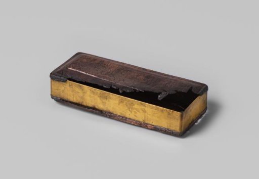 Snuffbox from the wreck of the East Indiaman Hollandia