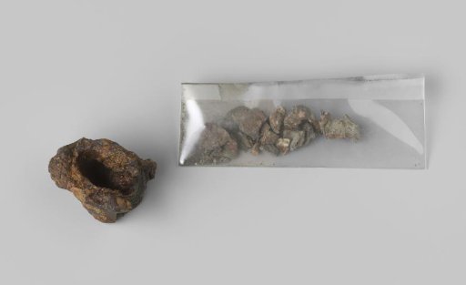 Screw cap and fitting from the wreck of the Dutch East Indiaman Hollandia