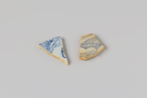 Shards of plates from the wreck of the East Indiaman Hollandia