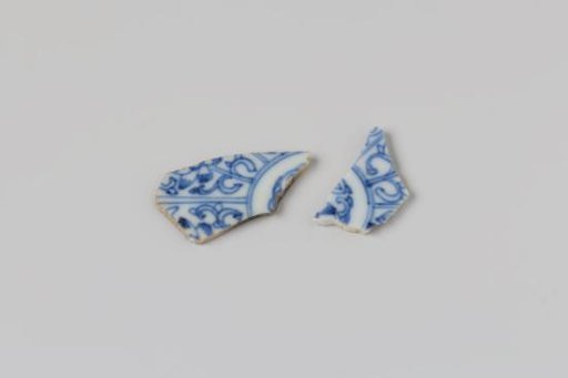 Shards of a dish from the wreck of the East Indiaman Hollandia