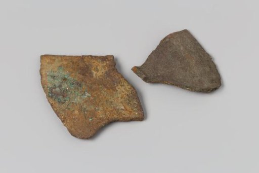 Fragment of copper and earthenware from the wreck of the East Indiaman Hollandia