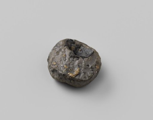 Ring-shaped Fragment from the Wreck of the East Indiaman Hollandia