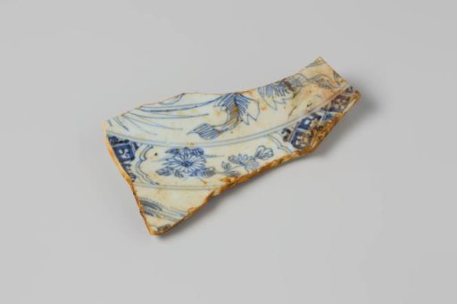 Sherd of a plate from the wreck of the East Indiaman Hollandia