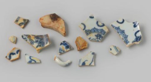 Porcelain shards from the wreck of the East Indiaman Hollandia