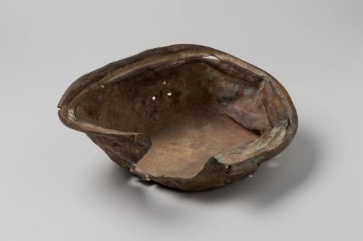 Tripod Pan from the Wreck of the East Indiaman Hollandia