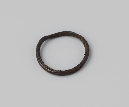 Ring-shaped fragment from the wreck of the East Indiaman Hollandia
