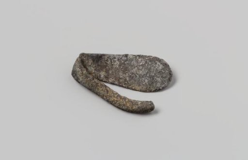 Handle of a fork or spoon from the wreck of the East Indiaman Hollandia