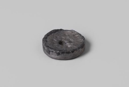Weight from the wreck of the East Indiaman Hollandia