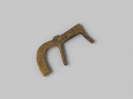 Fragment of a belt buckle from the wreck of the East Indiaman Hollandia