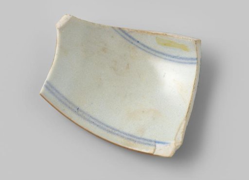 Sherd of a bowl from the wreck of the East Indiaman Hollandia