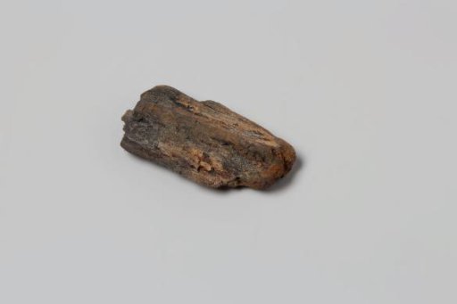 Wooden object (fragment) from the wreck of the East Indiaman 't Vliegend Hart, which sank in 1735