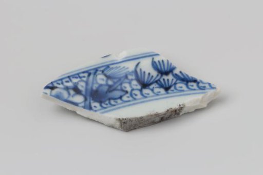 Fragment of a plate or bowl from the wreck of the East Indiaman 't Vliegend Hart